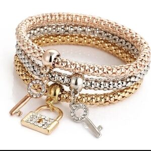 ✨️Sale✨️Fashion Lock & Key Alloy Rhinestones Women's Bangle